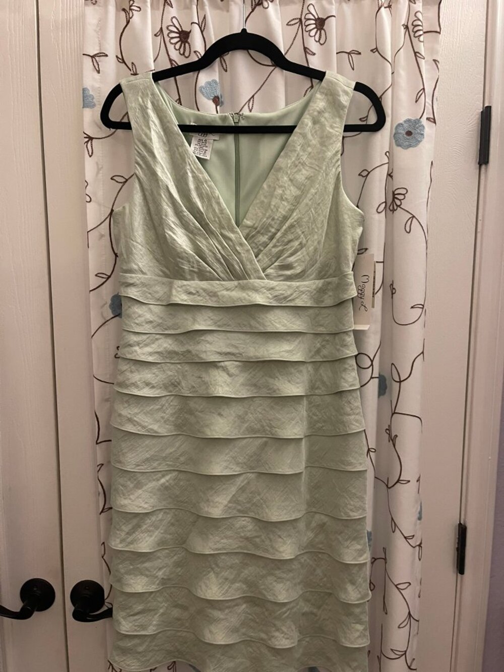 NWT Maggy L SZ 10 Sage Green Tiered Ruffle Cocktail Dress - Picture 10 of 10